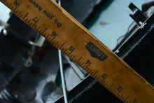 Cargar imagen en el visor de la galería, 50 40 hp Tohatsu Nisaan 3KYQ671000 BOTTOM COWL lower pan MFS Four Stroke