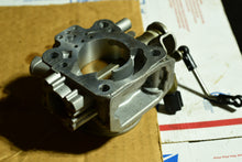 Load image into Gallery viewer, DF 60 70 hp Suzuki Throttle Body 13300-99e01 Four Stroke outboard motors