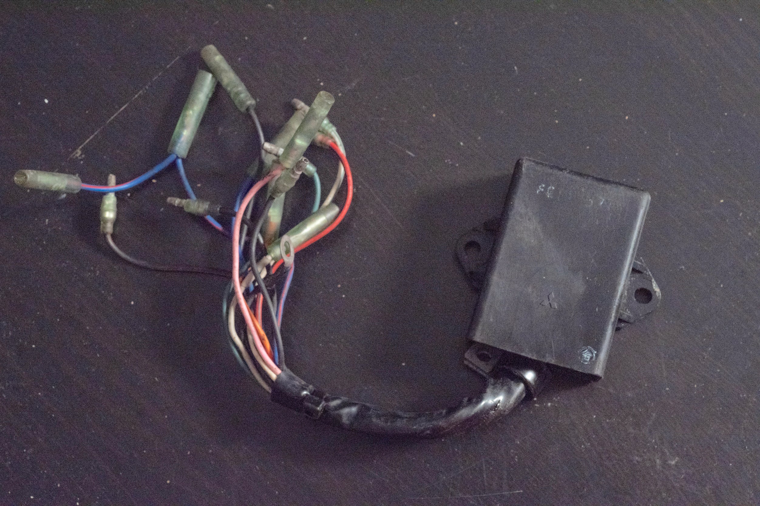 DT 8 9.9 hp Suzuki CDI Control Unit 32900-92D20 MODEL 89~97