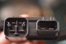 Load image into Gallery viewer, DF 9.9b 15 20 HP Suzuki trim relay & holder 38860-76f01, 2015, 9.9 hp