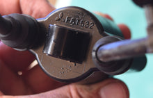 Load image into Gallery viewer, DF 9.9B 15 20 HP Suzuki Ignition Coil F6T532 33410-89L11