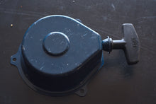 Cargar imagen en el visor de la galería, 2.3 - 3 - 3.3 - 4 HP Tohatsu Nissan Recoil pull start
