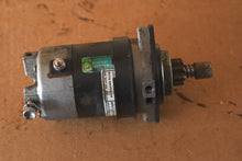Cargar imagen en el visor de la galería, DT 140 115 hp Suzuki STARTER MOTOR Assy 31100-94601 1999 two stroke 1986-2001