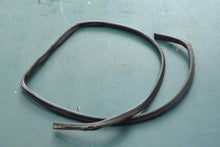 Load image into Gallery viewer, DT 115 140 Suzuki Cowling Gasket - Two Stroke EFI