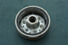 Lade das Bild in den Galerie-Viewer, BF 90 HP Honda Rotor 31631-zw1-003, compatible 75 HP - Four Stroke Outboard Motors 1997-2005