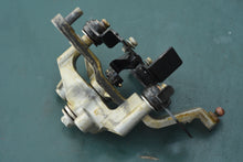 Load image into Gallery viewer, F 100 hp Yamaha Throttle Control Lever 67f-42154-00-94, Bracket 41661-00, Gear Handle 67f-44120-10-00, 80-90 HP compatible, 1999-2005