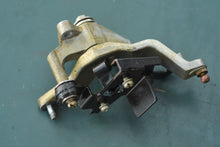 Load image into Gallery viewer, F 100 hp Yamaha Throttle Control Lever 67f-42154-00-94, Bracket 41661-00, Gear Handle 67f-44120-10-00, 80-90 HP compatible, 1999-2005