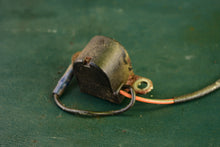 Load image into Gallery viewer, DT 140 115 hp Suzuki 32160-94610 Ignition TIMING Coil nla oem Two Stroke magneto