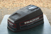Lade das Bild in den Galerie-Viewer, 40 HP Mercury Tracker Cowling 819748A 50 HP Compatible, Force Two Stroke 1995 - 99