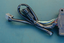 Cargar imagen en el visor de la galería, DT 150 175 200 225 Suzuki ICU 32910-92E20 UNIT, IGNITION CONTROL, 1991