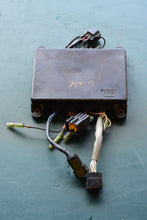 Cargar imagen en el visor de la galería, 150 175 200 HP Yamaha CDI, V6 carbureted 61H-85540-00-00 CU2681, cu 2681 B 61h-00 two stroke