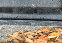 Load image into Gallery viewer, 250 225 200 hp Mercury bottom cowl 4009-818447 strbd 818447A2 4009-818448 818448A2 PORT lower side cover Two Stroke