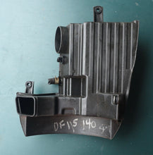 Cargar imagen en el visor de la galería, DF 140 115 100 90 hp Suzuki intake air silencer 13810-90J00 Four Stroke