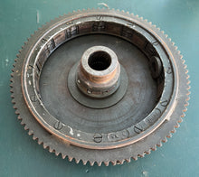 Cargar imagen en el visor de la galería, Mercury flywheel 1970s outboard #74787