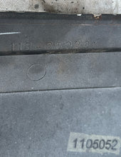 Lade das Bild in den Galerie-Viewer, 200 225 250 hp Mercury Optimax 3.0 liter bottom cowl PORT 850302a1 STRBD 850302a1 side cover Two Stroke 113-850302a1 113-850301a1