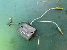 Lade das Bild in den Galerie-Viewer, 40 hp Mercury 14857 14857A10 MODULE ASSEMBLY Oil Warning Two Stroke