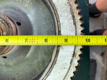 Cargar imagen en el visor de la galería, 115 140 hp Chrysler Force inline 4 flywheel FA404097 F404097, Mercury FCB23 two stroke