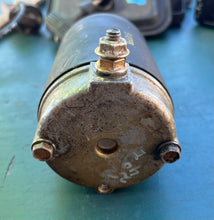 Lade das Bild in den Galerie-Viewer, 35 25 hp Chrysler Force Mercury F514955 514955 STARTER MOTOR two stroke NLA