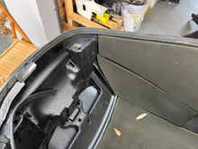 Cargar imagen en el visor de la galería, 275 225 250 hp Mercury Verado 885355T03 TOP COWL engine cover 885355T02 Four Stroke 6 Cylinder outboard