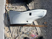 Load image into Gallery viewer, 150 175 135 HP Mercury pan assembly side cowl covers 895847T02 895846T02 2006 Verado Four Stroke