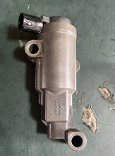 Load image into Gallery viewer, BF 130 115 hp Honda iac ELECTRONIC AIR CONTROL VALVE ASSY with bolts 36550-ZW5-003 isc Four Stroke 1999-up
