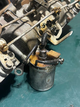Load image into Gallery viewer, cleaned and relisted july2025—-70 hp Johnson Evinrude 313355 d2 d1 CARBURETOR w linkages, choke solenoid &amp; plunger TWO STROKE oem 0393546 0393547 CARBURETOR with linkages two stroke 1978-88
