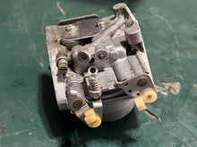 Lade das Bild in den Galerie-Viewer, 9.8 hp Tohatsu Nissan CARBURETOR 54ea two stroke NS MS oem 3303-80368703 3303-803687A04
