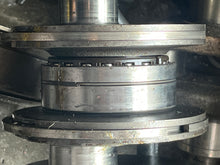 Lade das Bild in den Galerie-Viewer, 150 175 200 hp Yamaha HPDI CRANKSHAFT 68F-11411-00-00 two stroke 2000-01
