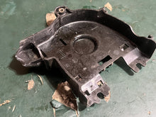 Lade das Bild in den Galerie-Viewer, DF 30 25 hp Suzuki TIMING BELT COVER 12764-94L00 four stroke 2015-2024

