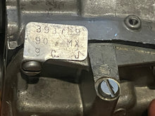 Load image into Gallery viewer, 90 hp Johnson Evinrude CARBURETOR SET two stroke 1982 v4 328811 327889 393770 393769
