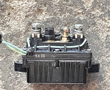 Lade das Bild in den Galerie-Viewer, f 115 hp Yamaha POWER TRIM &amp; TILT RELAY 63P-81950-00-00 four stroke 2016 2004-2024 some 50 60 70 75 90 150 175 200 225 250
