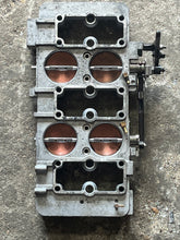 Load image into Gallery viewer, 250 225 hp Mercury THROTTLE BODY 827693T4 with 827697A1 Link Lever Kit &amp; 15444 LINK Two Stroke EFI 1994-1998
