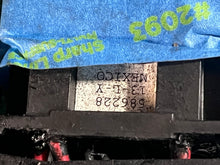 Load image into Gallery viewer, ❌90 115 hp Johnson 0584762 ENGINE CABLE ASSY 0586228 RELAY &amp; CABLE ASSY nla 0334191 relay BRACKET ois 1998-2001 TWO STROKE
