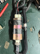Lade das Bild in den Galerie-Viewer, f 250 225 200 Yamaha FUEL PUMP 69J-24410-01-00 69J-00 69J-02 four stroke mercury crossover 888251T01
