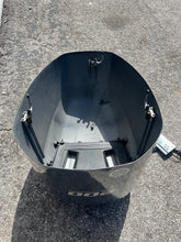 Lade das Bild in den Galerie-Viewer, f 200 hp Yamaha  TOP COWLING 6AL-42610-20-00 Four Stroke 2012  2011-2018
