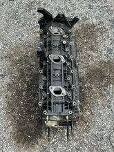 Load image into Gallery viewer, clean 90 hp, 115 hp Mercury inline 6 cylinder block
