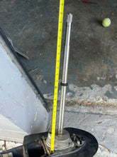 Cargar imagen en el visor de la galería, 60 hp Mercury Bigfoot LOWER UNIT ASSY 20” two stroke
