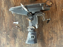 Lade das Bild in den Galerie-Viewer, DT 6 hp Suzuki 15” MIDSECTION good SWIVEL 43121-98110-0ED DRIVESHAFT HOUSING 52110-98515-02M LOWER COVER cowl 61111-98121-0ED two stroke 1986-1994
