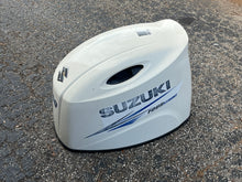 Lade das Bild in den Galerie-Viewer, DF 200 175 150 hp Suzuki ENGINE COVER 61420-96880-Y5S 61420-96890-Y5S four stroke 2016-2018
