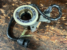 Lade das Bild in den Galerie-Viewer, 50 40 hp Yamaha STATOR 6H4-85510-F0-00 6H4-85510-F9-00 two stroke 3 cyl 1984-1988 pro v 50PROLG
