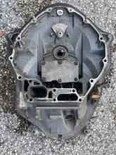 Load image into Gallery viewer, BF 115 hp Honda MOUNT CASE 23170-ZW5-000ZA four stroke 1999-2007+ some 130 hp 1909-2004

