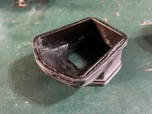 Load image into Gallery viewer, 90 100 115 150 175 hp Johnson 0341197 EXHAUST HOUSING Inner lower, 0320961 SEAL Gearcase to inner housing, 0320936 SEAL Exhaust housing 1996-2006

