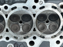 Load image into Gallery viewer, BF 150 hp Honda CYLINDER HEAD 06122-ZY6-040ZA four stroke
