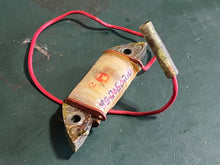 Lade das Bild in den Galerie-Viewer, 40 35 25 hp Tohatsu Nissan EXCITER COIL 3G2060210 two stroke 40c OEM
