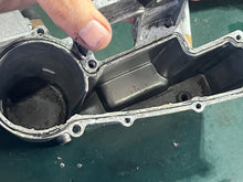 Load image into Gallery viewer, 200 hp Mercury VST Vapor Separator Tank 883245T04 883256T1 FUEL PUMP 881705T1 two stroke EFI

