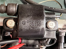 Lade das Bild in den Galerie-Viewer, 75 85 90 hp Yamaha CDI UNIT TIA03-15 1996 688-85540-16-00, 3 - IGNITION COILS 688-85540-16-00, VOLTAGE REGULATOR 692-81910-61-00, BRACKET 688-85542-03-94, STARTER RELAY 6G1-81941-10-00,  RELAY ASSY 61A-81950-00-00
