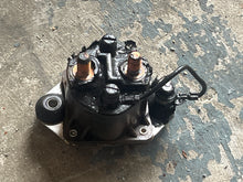 Cargar imagen en el visor de la galería, 115 hp Mercury Optimax STARTER SOLENOID 817109A2 Two Stroke 3 Cylinder DFI 2008 90-250 hp
