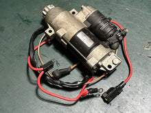 Cargar imagen en el visor de la galería, 200 175 150 hp Yamaha HPDI 68F-81800-01-00 STARTING MOTOR ASSY two stroke 2000-2012
