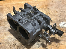 Lade das Bild in den Galerie-Viewer, 150 135 hp Mercury CARBURETOR SET WMH 31-1 31-2 31-3 3311-818650A31 818650A32 818650A56 two stroke v6
