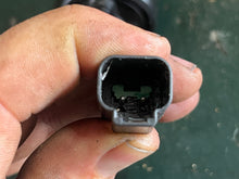 Load image into Gallery viewer, 75 - 175 hp Evinrude E-tec vst FUEL PUMP HI PRESSURE 5004428 5009118 5001119 two stroke 1998-2005 some Ficht motors some 40-300 hp compatibility GENUINE BRP PART
